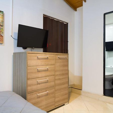 Poblado Brownstone Lägenhet Medellín Exteriör bild