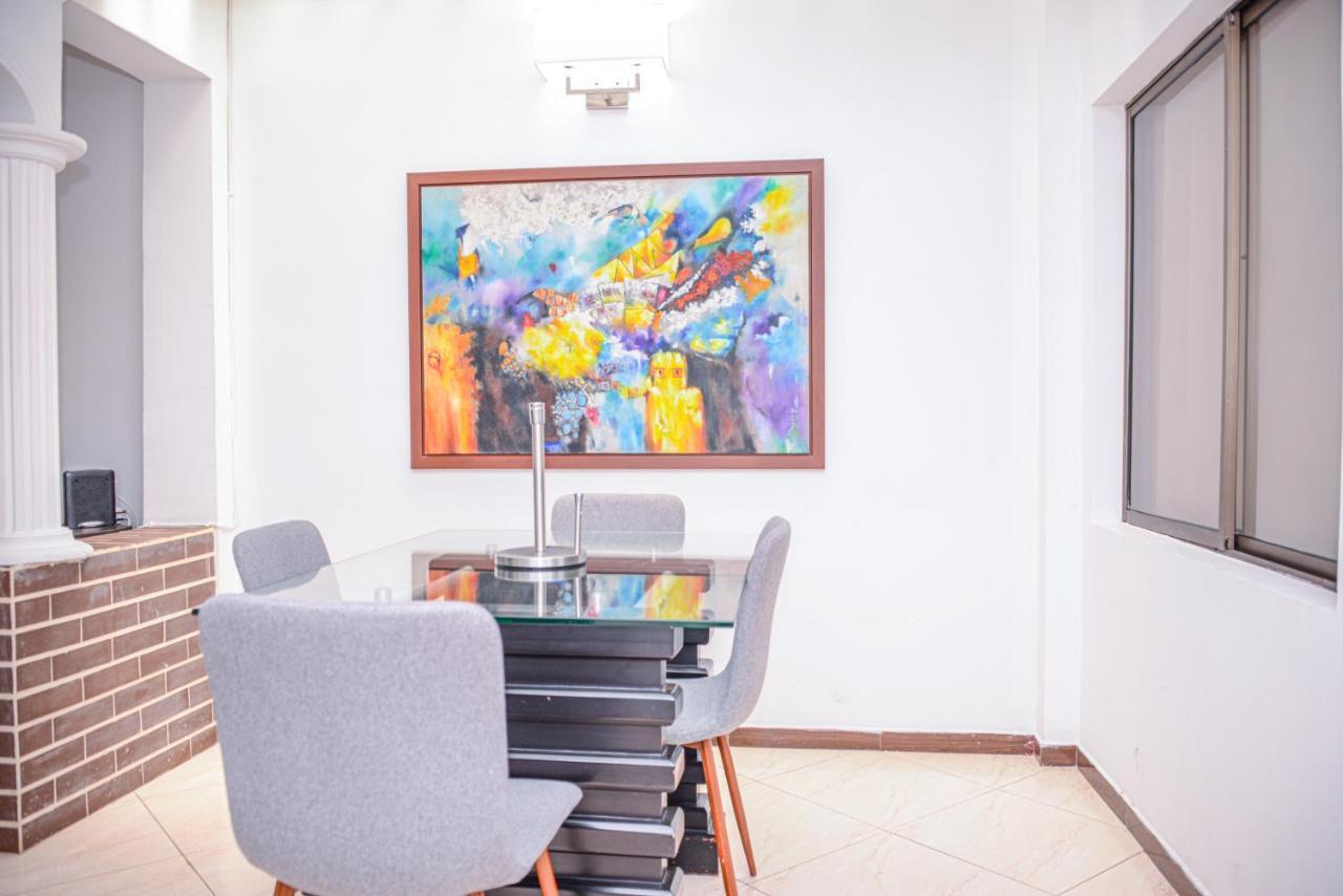 Poblado Brownstone Lägenhet Medellín Exteriör bild